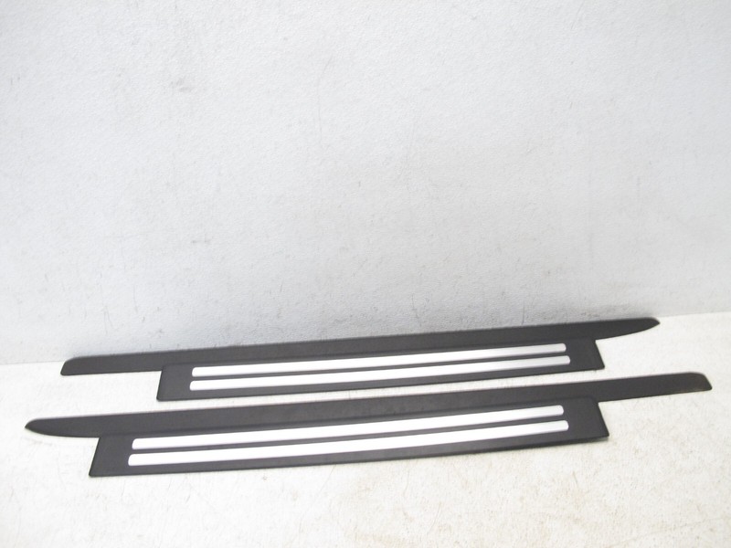 03-09 AUDI B6 B7 A4CONVERTIBLE DOOR SILL PANEL SCUFF PLATE OEM 032625