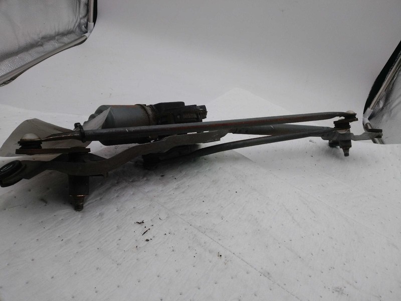 2010 Toyota Camry Windshield Wiper Motor OEM Grey Used 134K Miles NJ25-24715