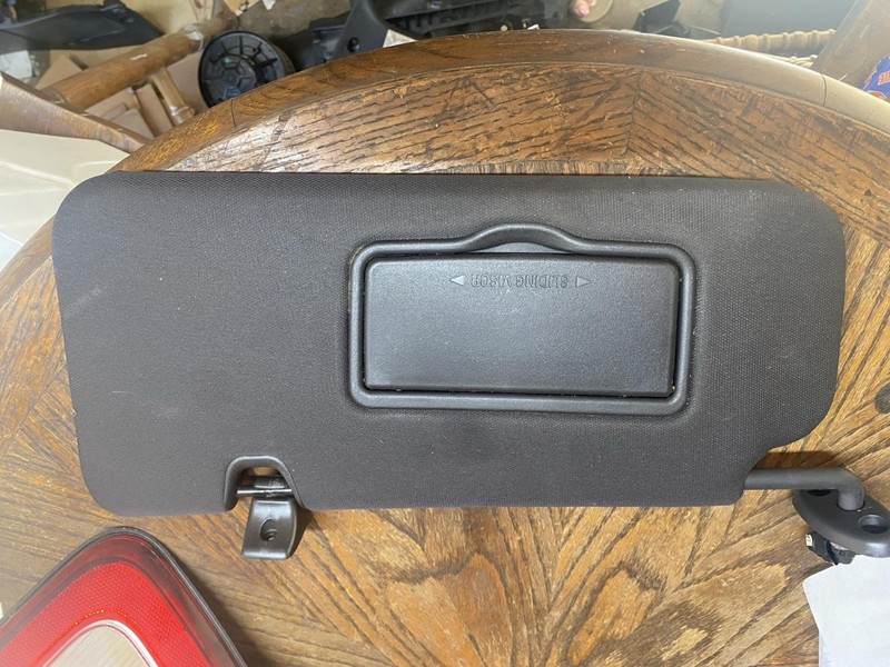 2009-2012 Ford Escape Driver FL Sun Visor Used 8L8Z7804104AC OEM