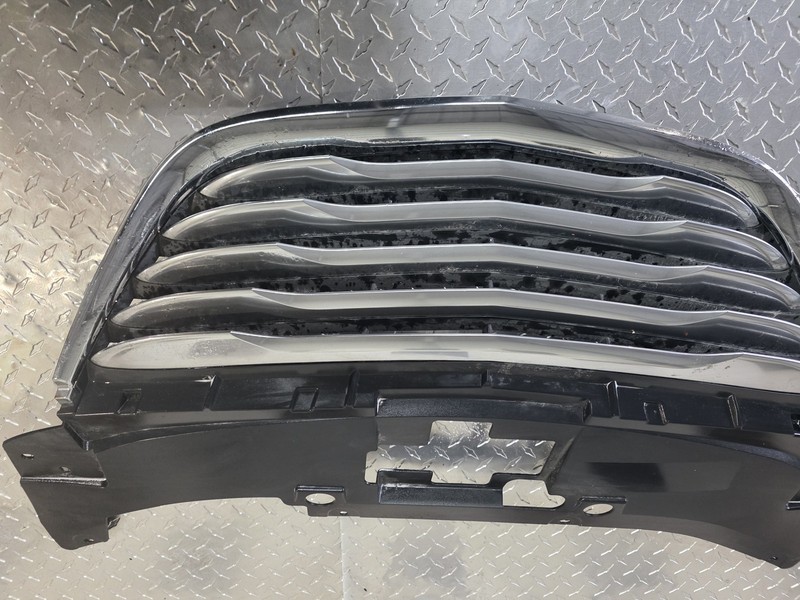 2011 2012 2013 2014 Chrysler 200 Front Grille Main Upper Center Grill