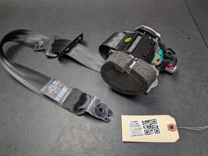 Rear Right Seat Belt Retractor 2017 Volvo S60 39818855 2014 2015 2016 2018
