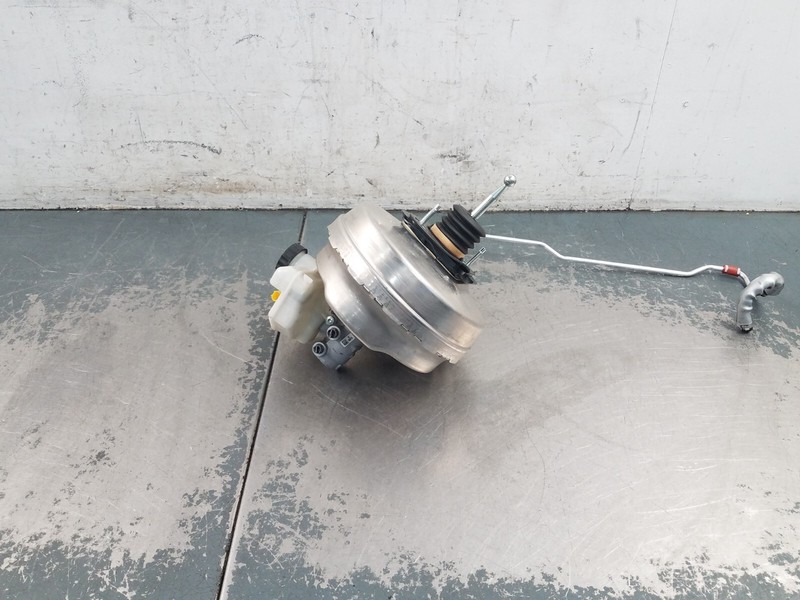 2018 BMW M5 F90 Brake Master Cylinder / Booster #2469 B2