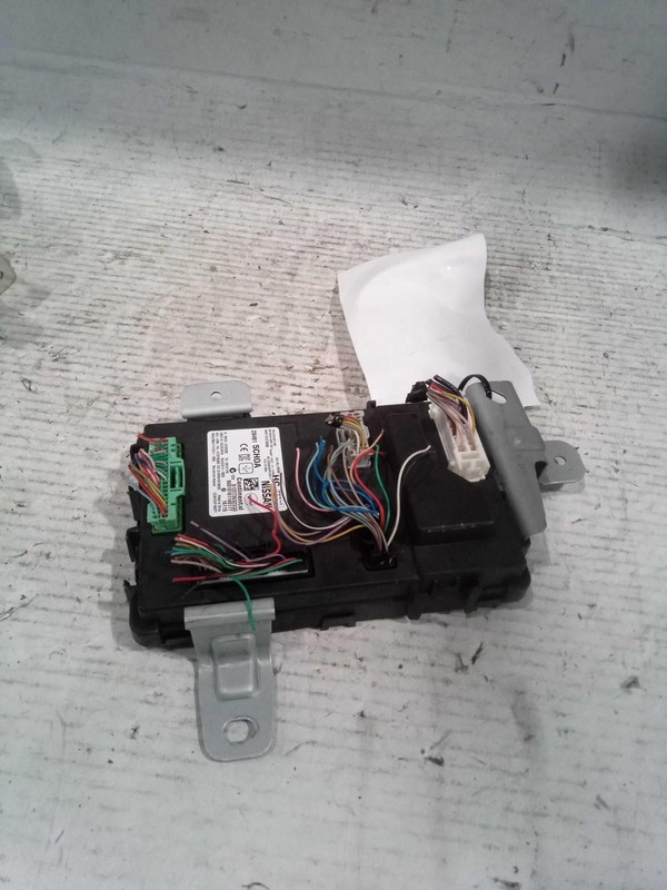 Used Body Control Module fits: 2017 Infiniti Q60 Body Control BCM main RH kick p