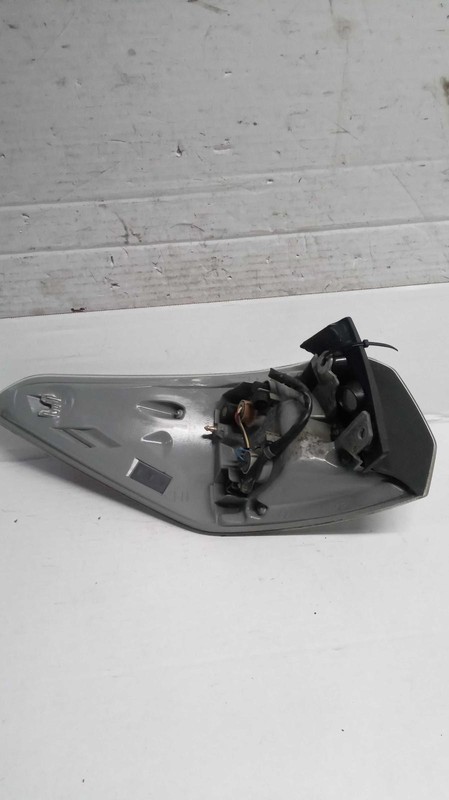 2016 Toyota Highlander Right Tail Light Assembly - Used, White, 478419