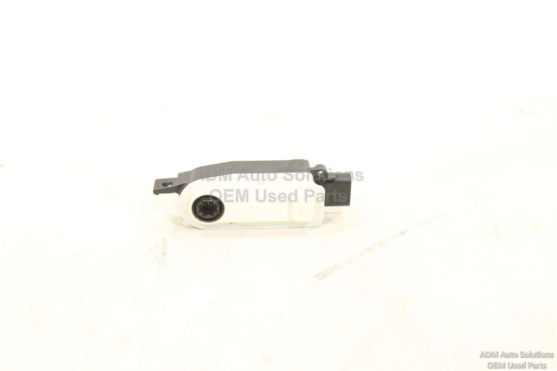 2024-2025 MAZDA CX-90 RADIATOR AIR SHUTTER ADJUST MOTOR ACTUATOR OEM 5878R1001