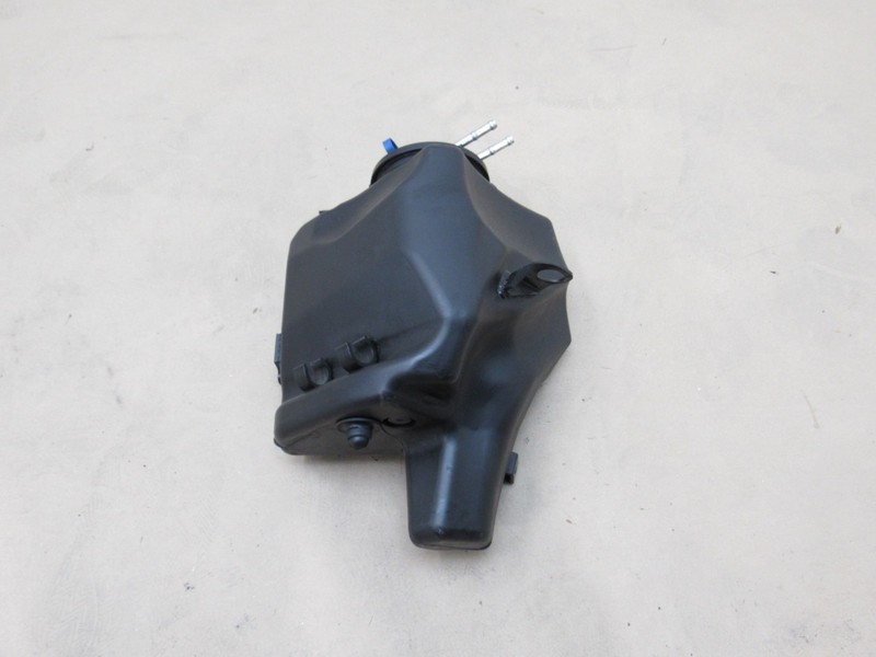 Mercedes S560 2020 W222 Windshield Washer Fluid Reservoir Bottle Tank 18-20 *