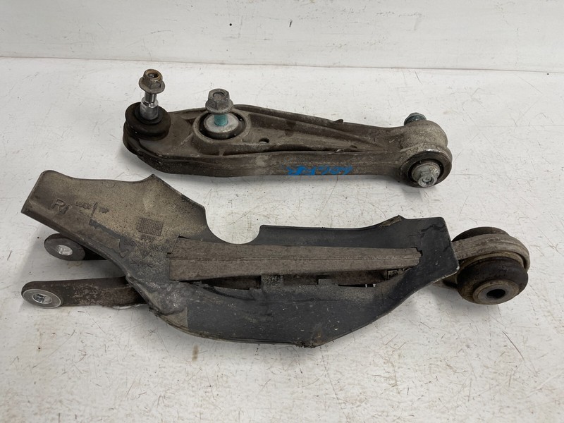 1997-2004 PORSCHE BOXSTER FRONT RIGHT PASSENGER SIDE CONTROL ARM SET OEM LOT606