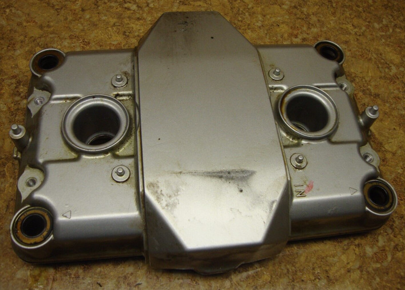 1994 Honda Magna VF750 VF 750 C VF750C Engine Front Cylinder Head Cover Panel 94
