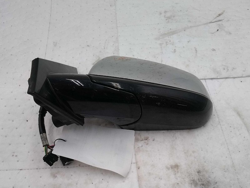 2014 Cadillac SRX Left Door Mirror Assembly Silver Used 113K Miles OEM Part