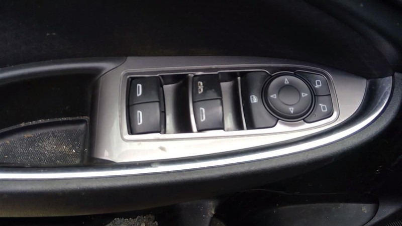 Driver Front Door Switch Driver's Mirror And Window Fits 16-23 MALIBU 728579