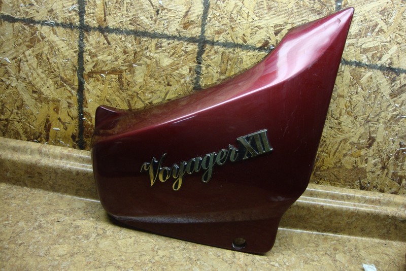 2002 Kawasaki Voyager ZG1200 ZG 1200 B XII Right Fairing Cowling Cowl Side Cover