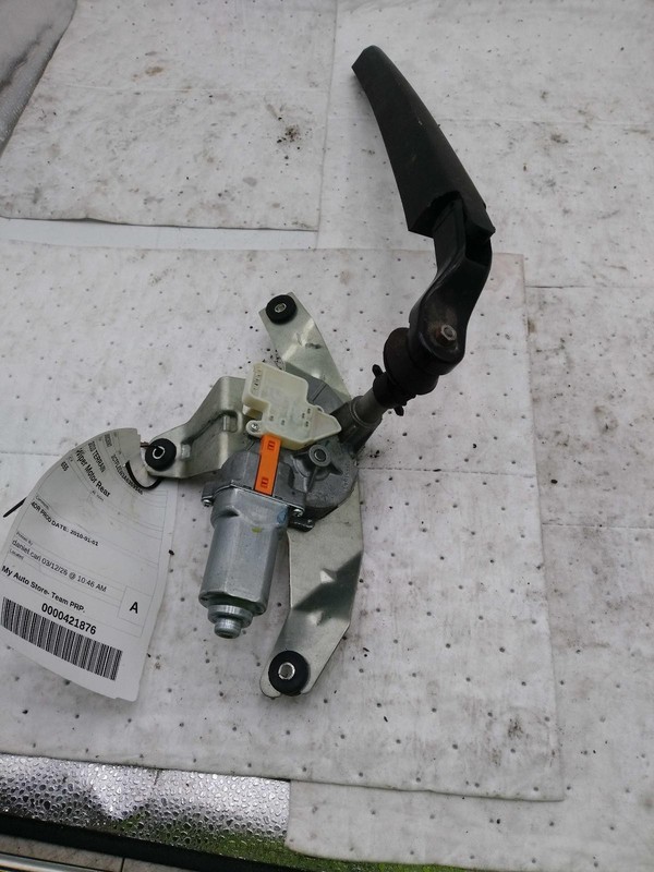 Used Back Glass Wiper Motor fits: 2010 Gmc TerrainGrade A