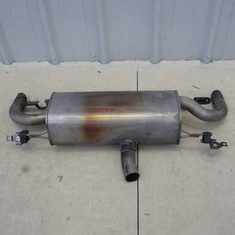 2017 - 2024 ALFA ROMEO GIULIA REAR EXHAUST SYSTEM MUFFLER PIPE OEM 00505528300