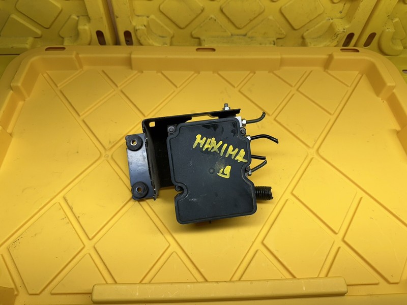 2019 NISSAN MAXIMAABS Anti-Lock Brake Pump OEM