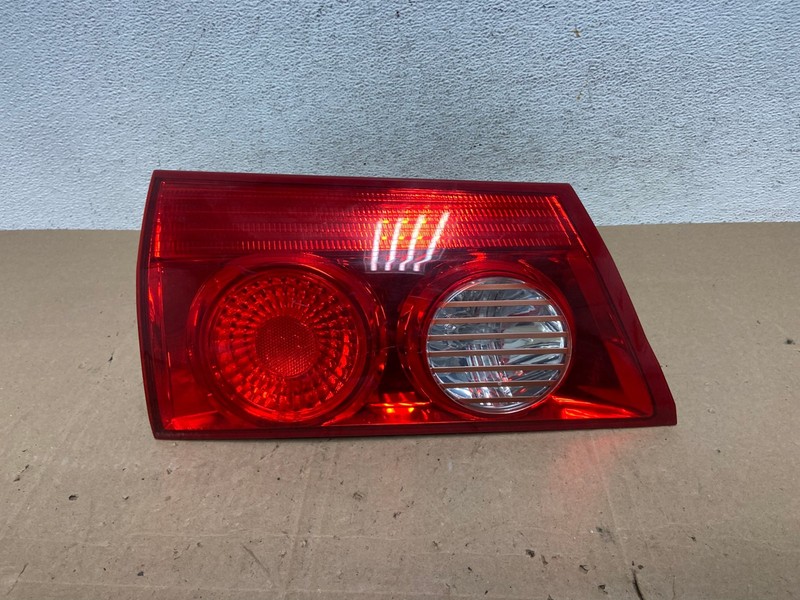 2006 - 2010 Toyota Sienna Left Driver Lh Side Inner Tail Light Oem AE5956 LK