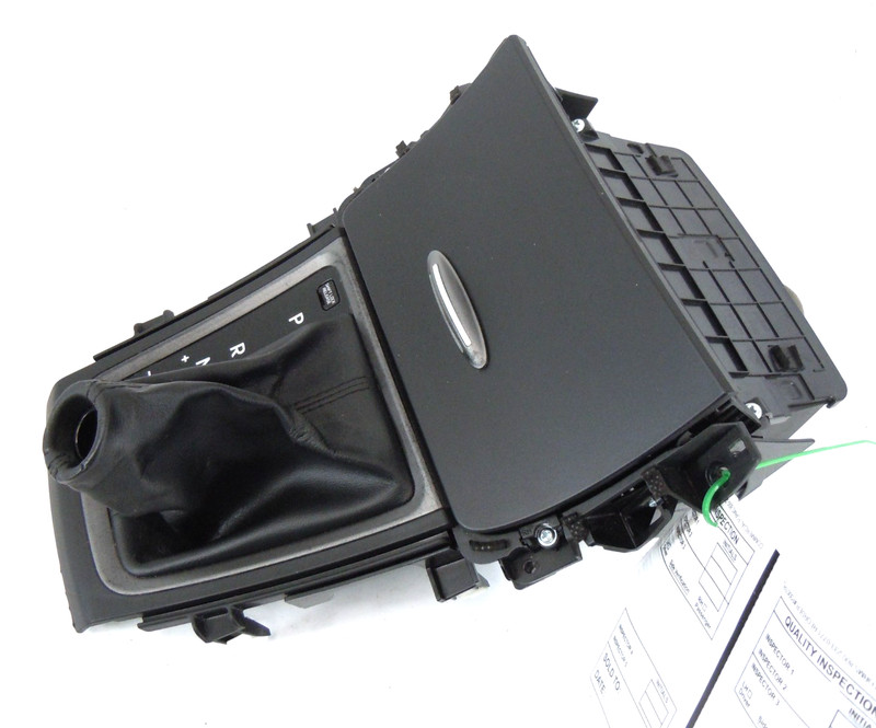 2015 15 Hyundai Elantra Center Console Shifter Trim Surround W/ Compartment OEM