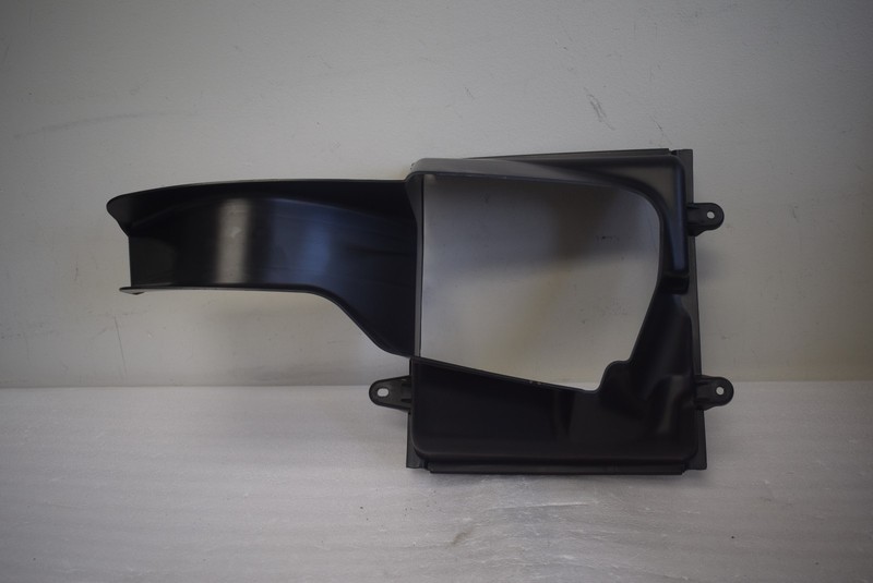2014-2018 Maserati Ghibli RH Intercooler Air Duct OEM