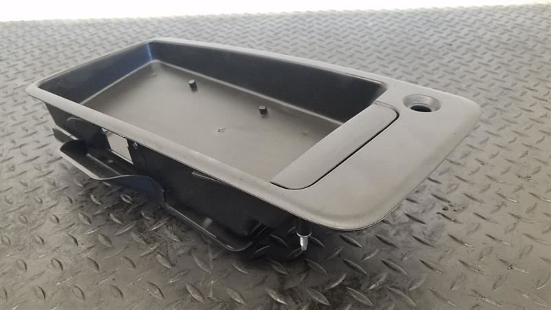 96-09 Chevy Express Rear Back Door Handle & License Plate Holder OEM 25942275