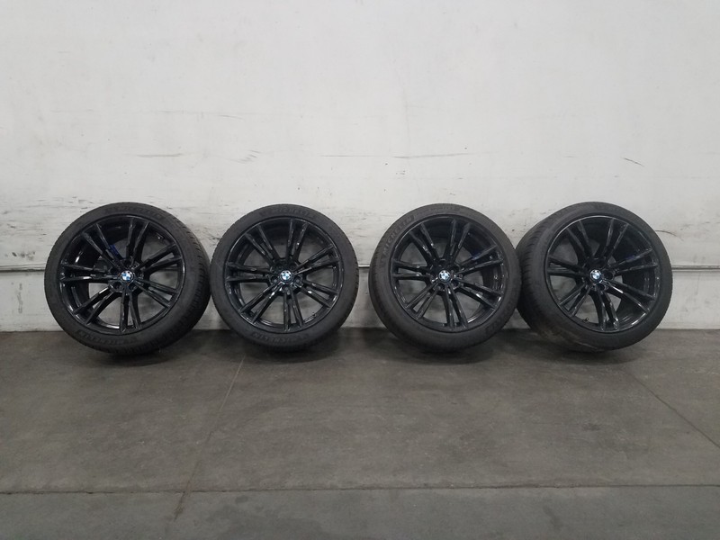2018 BMW M5 F90 20" Wheel / Tire Set #3968 KK5