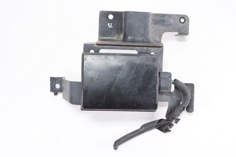 INFINITI Q70 Distance Sensor Radar Cruise Control OEM 2015 - 2019