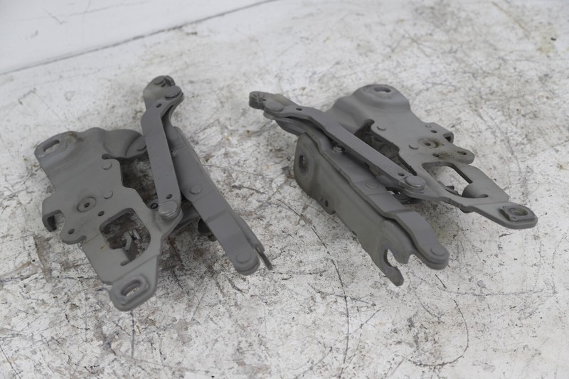 2011-2016 BMW 5 SERIES F10 528I 535I LEFT AND RIGHT HOOD HINGE SET GRAY
