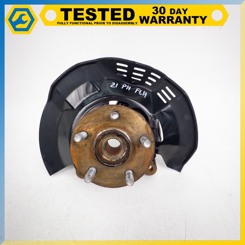 16-25 Toyota FRONT LEFT DRIVER SIDE SPINDLE KNUCKLE W/ HUB OEM