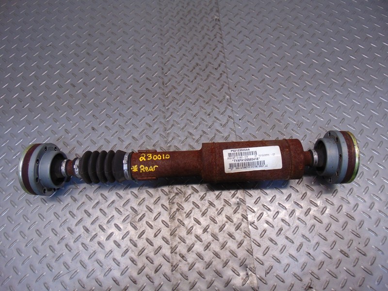2015 Jeep JK Wrangler 2 Door Rear Driveshaft Automatic Trans P52123555AA