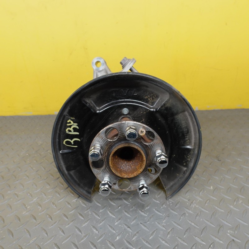 2023-2025 HONDA ACCORD REAR RIGHT SIDE SPINDLE KNUCKLE HUB OEM 5221030AA00