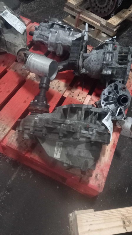 2016 Land Rover Range Rover Sport Transfer Case Assembly OEM DPLA7K780AE 117K