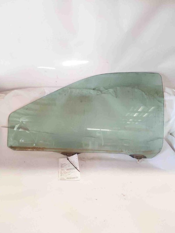 Front Door Glass/window TOYOTA SIENNA Left 98 99 00 01 02 03
