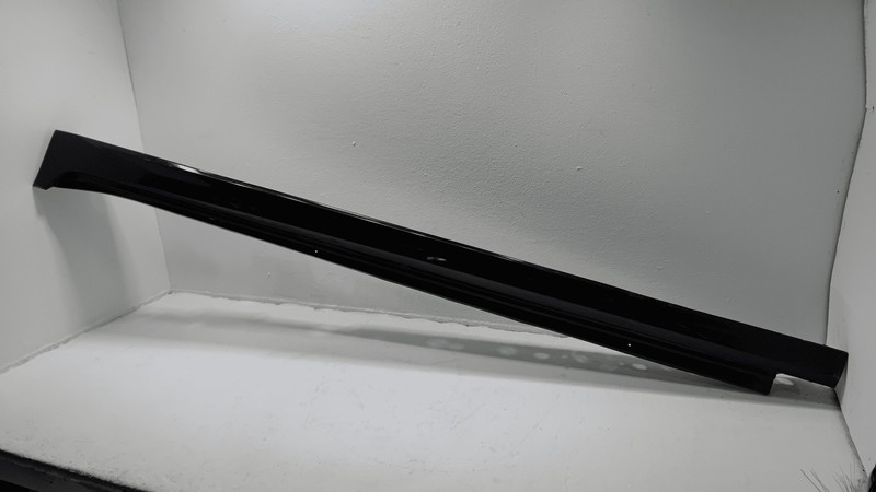 18-25 Toyota Camry SE XSE Left Driver Side Rocker Skirt Molding *218* OEM Black
