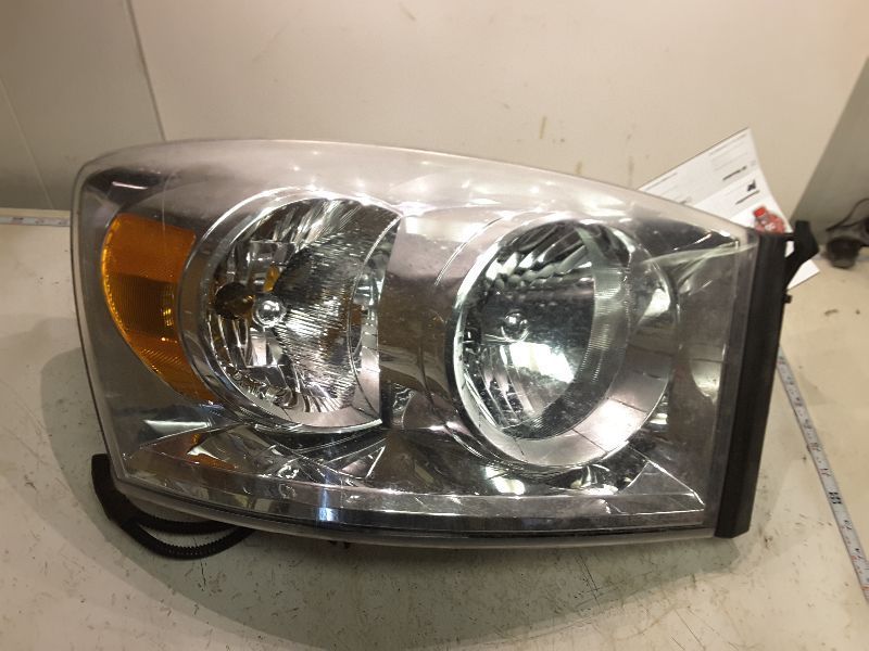 Passenger Headlight Chassis Cab Fits 07-10 DODGE 3500 PICKUP 167199