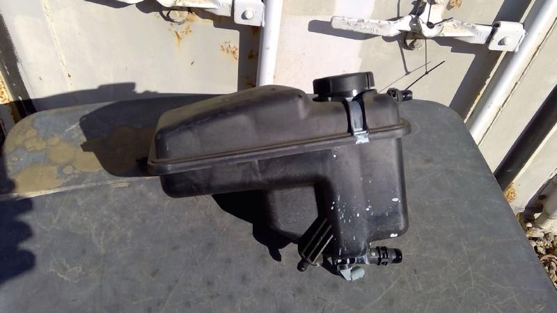 Coolant Recovery Bottle BMW 750I 06 07 08