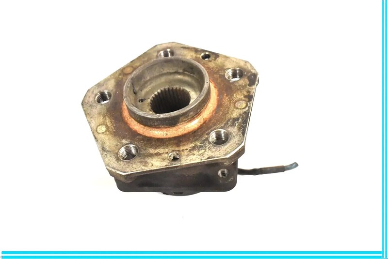 03-10 Maserati Quattroporte GranCabrio Front Left Side Wheel Hub Bearing OEM