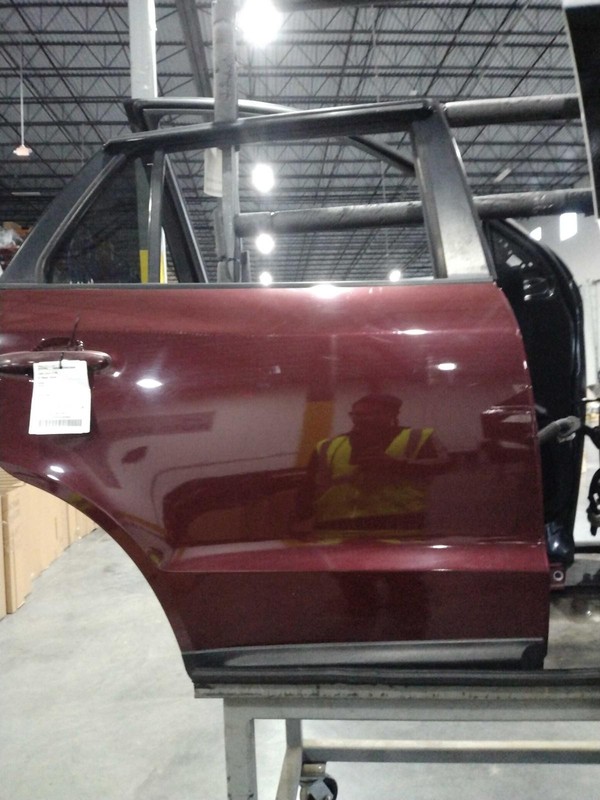 2008 Hyundai Santa Fe Rear Right Door Red Good Condition 452119 NJ25-22731