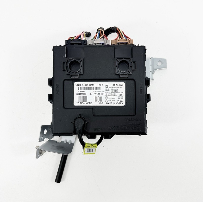 2017-2020 Kia Sportage Smart Key Keyless Entry Control Module OEM 95480-D9000