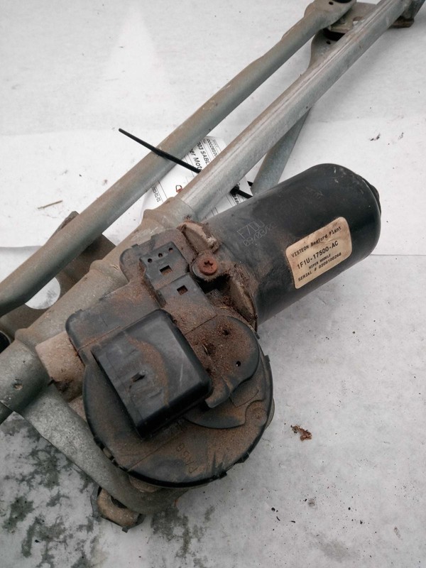 2003 Mercury Sable Wiper Motor OEM F7DU17B571AA 86K Miles Silver