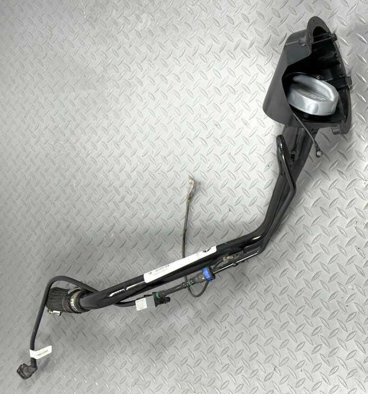 ✅ 2013-2026 RAM 2500-3500 4/5th Gen OEM 6.4L V8 FUEL FILLER TUBE HOSE Mopar 22K