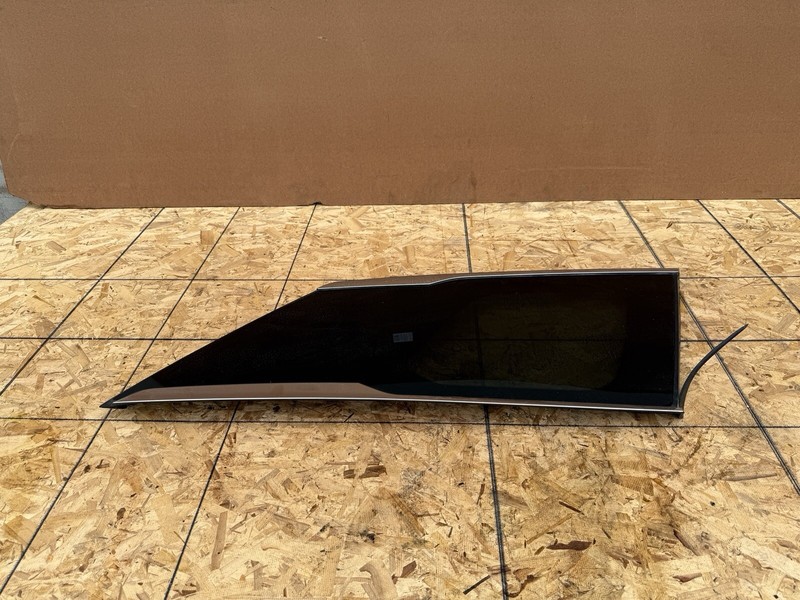 INFINITI QX60 2022-2025 OEM REAR RIGHT PASSENGER QUARTER WINDOW GLASS ASSEMBLY