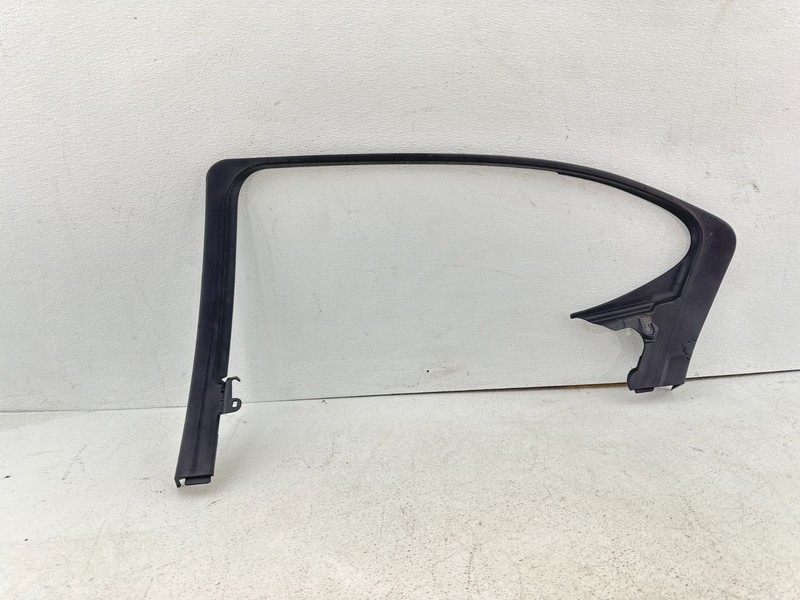 2015-2020 ACURA TLX REAR RIGHT SIDE INNER DOOR WINDOW FRAME TRIM OEM
