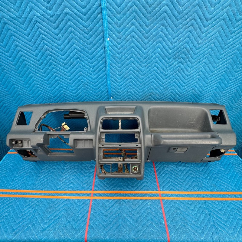 1989–1995 Geo Tracker Dashboard Assembly OEM
