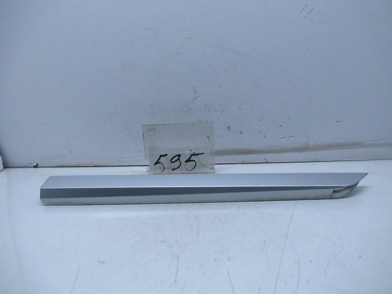13-16 LINCOLN MKZ REAR LEFT DRIVER SIDE DOOR LOWER MOLDING TRIM SILVER OEM