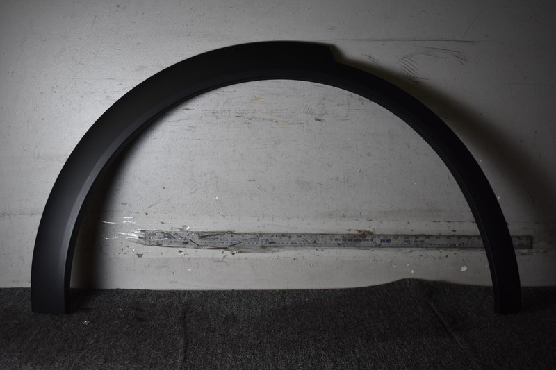 2019 2020 2021 2022 PORSCHE CAYENNE REAR RIGHT WHEEL ARCH FLARE MOLDING OEM