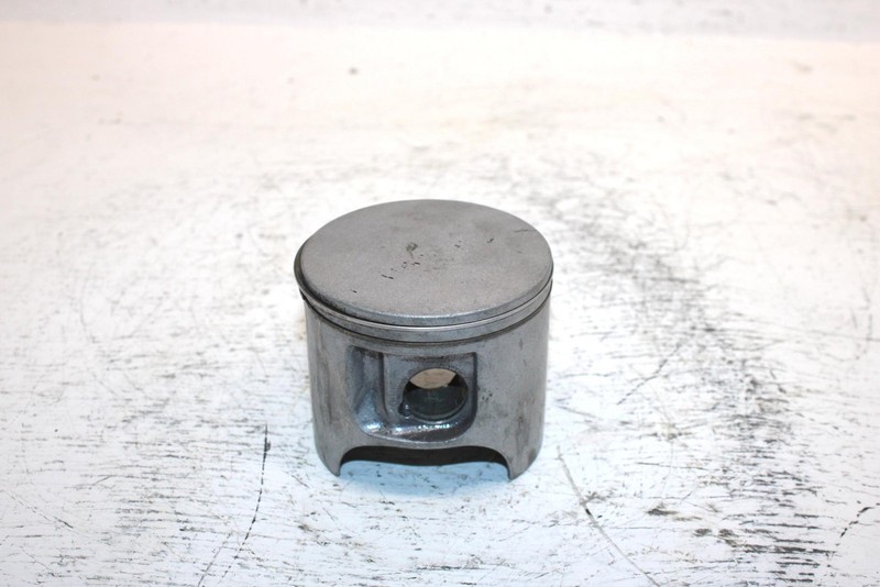 1998 Polaris 600 Xc Oem 81mm Piston 2200942 SP45