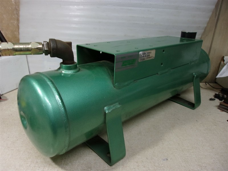 Speedaire 1Z782F 3-Gallon Hotdog Air Tank 125PSI *FREE SHIPPING*