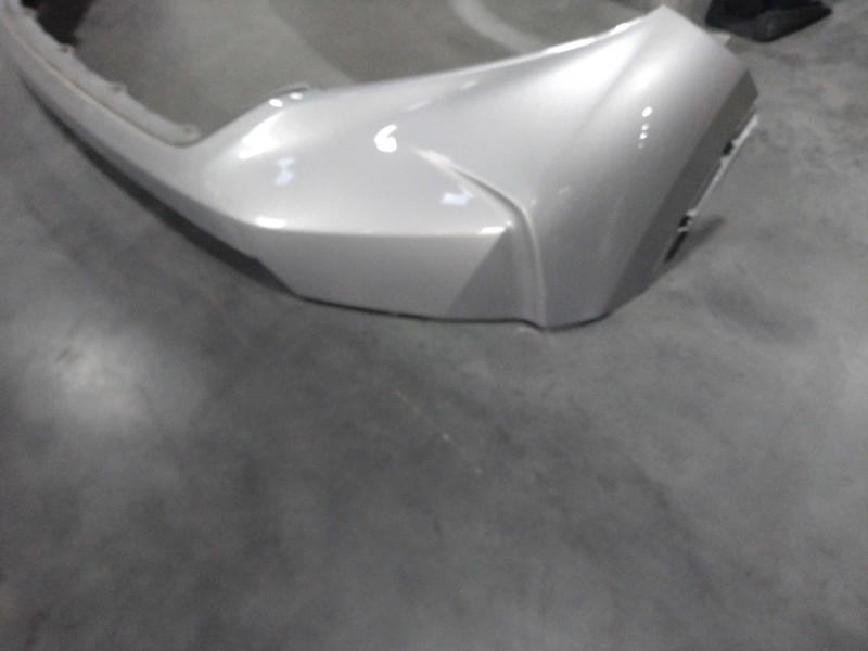 2017-2019 Honda CR-V Silver Bumper Assembly OEM Used Good Condition