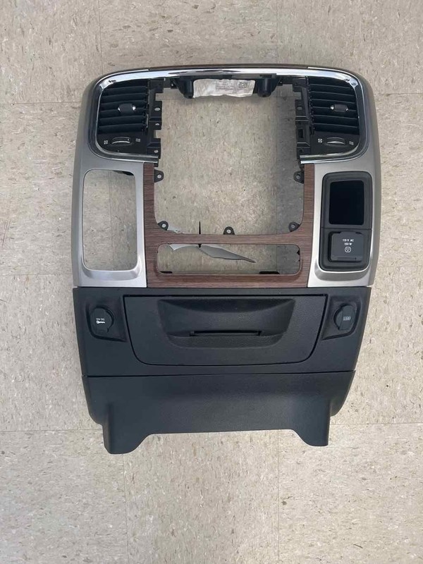Radio trim bezel DODGE PICKUP 2500 18 17 16 15 14 13