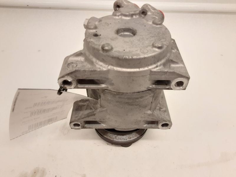 AC Compressor 8 Cylinder Fits 12-20 NV 2500 2287785