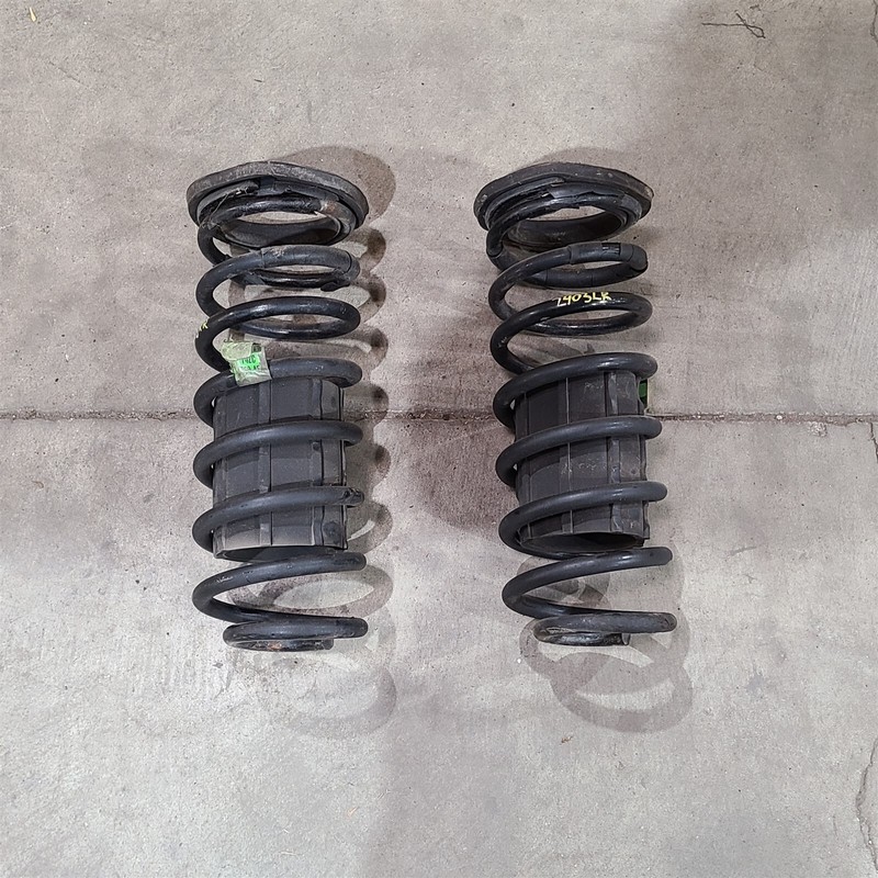 94-98 Mustang Gt Rear Suspension Coil Springs Pair Aa7403