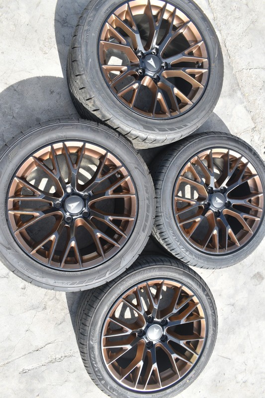18" CV22 CORVETTE/CAMARO/FIREBIRD Z06 REP 18x8.5FRONT/18X10.5REAR BLACK/COPPER